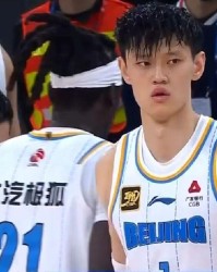 中欧体育app下载-CBA消息！曾凡博最后一轮复出，胡明轩伤病严重，赵继伟引发争议